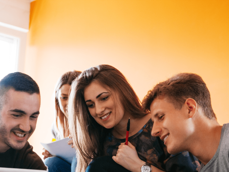 étudiants en BTS à My Business School